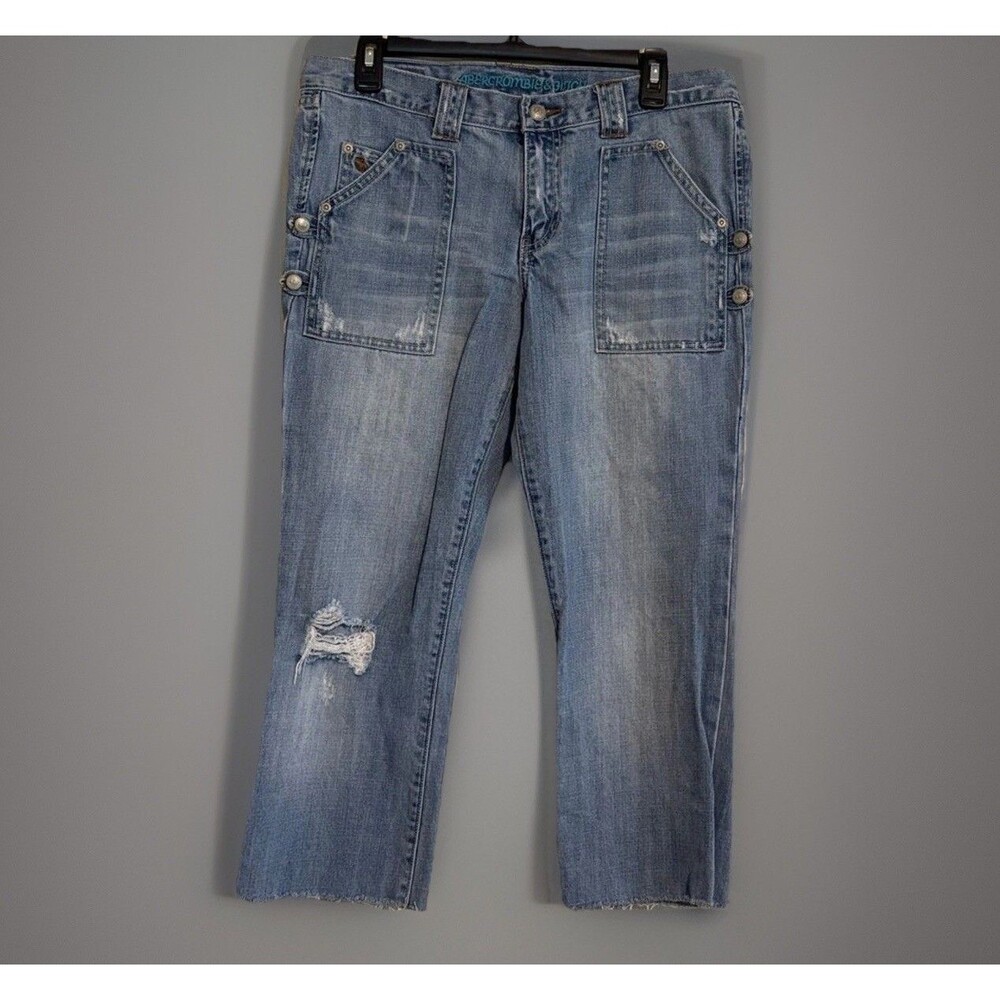 Abercrombie And Fitch Women Light Blue Cropped Denim Jeans distressed size 10